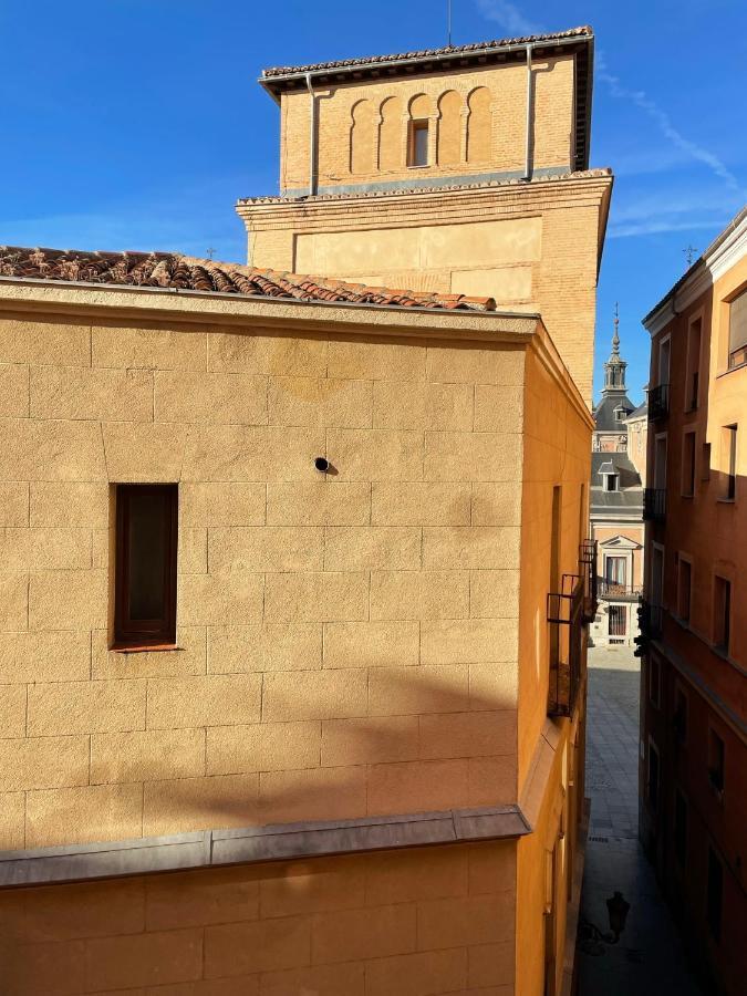 Apartment In Monumental Square Madrid Center Экстерьер фото
