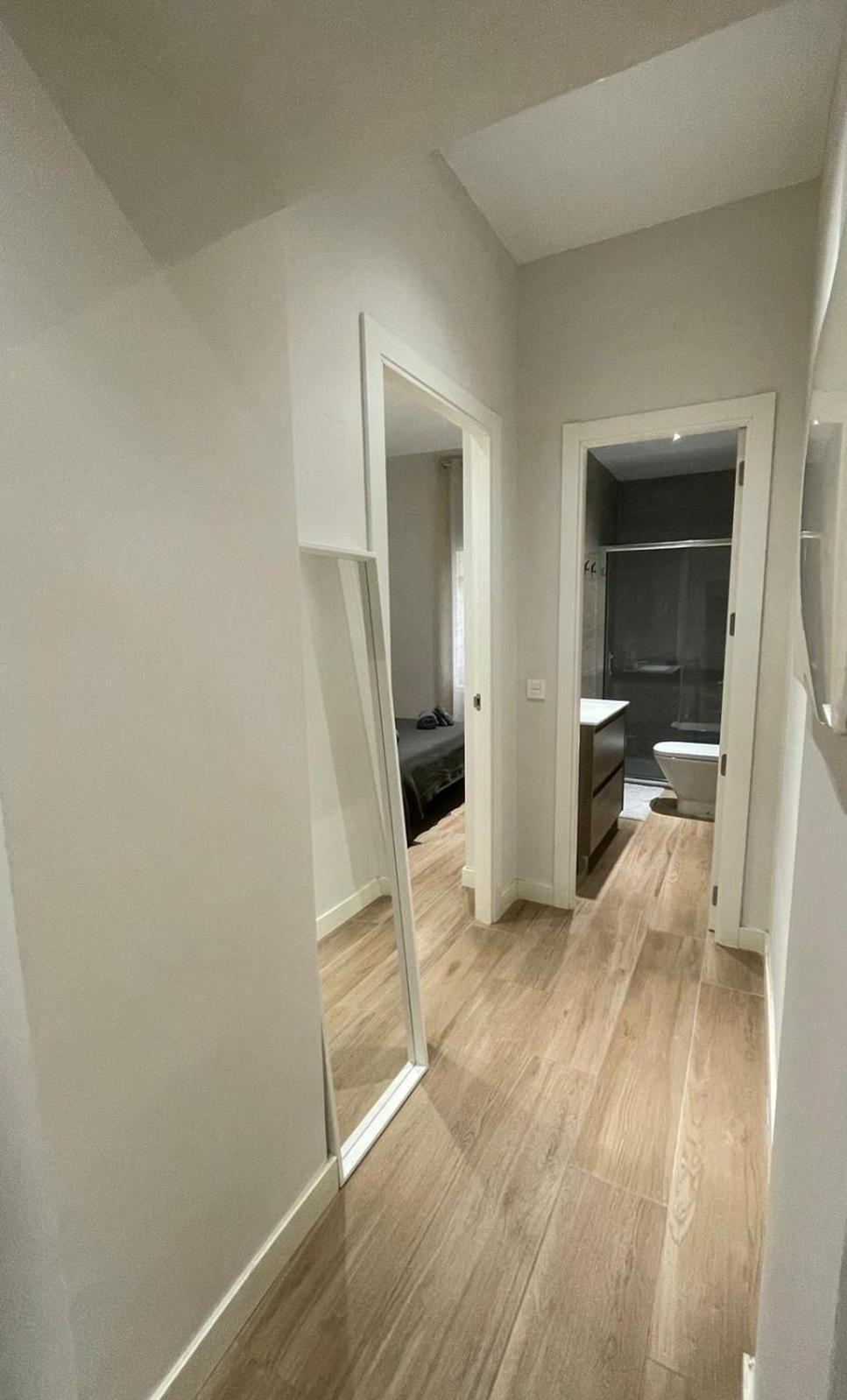 Apartment In Monumental Square Madrid Center Экстерьер фото