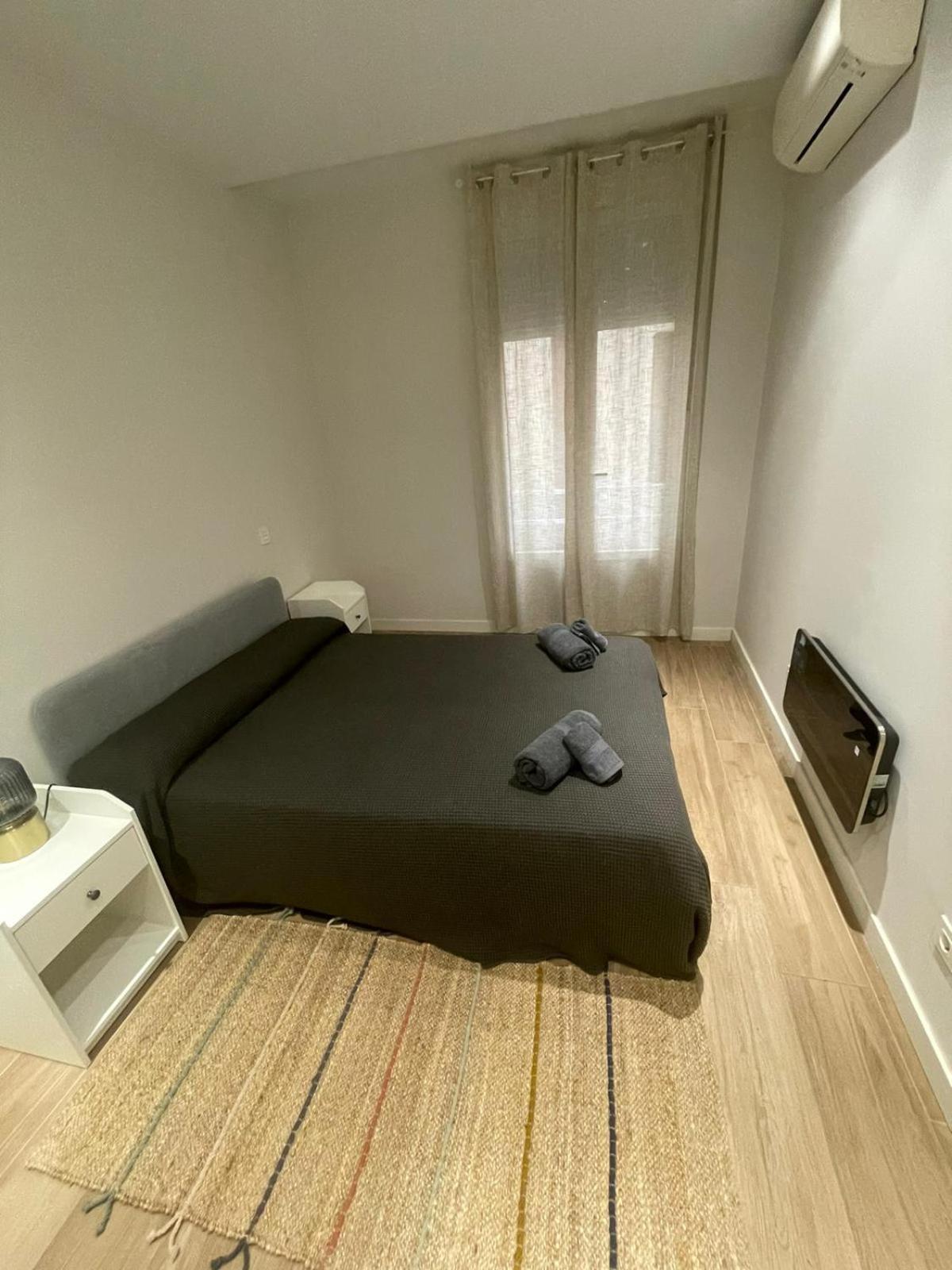 Apartment In Monumental Square Madrid Center Экстерьер фото